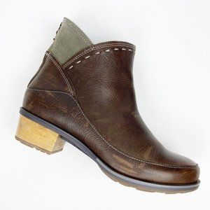 Chaco Cataluna Ankle Boots Women's Size 7 Brown Leather Zip Up Block Heel